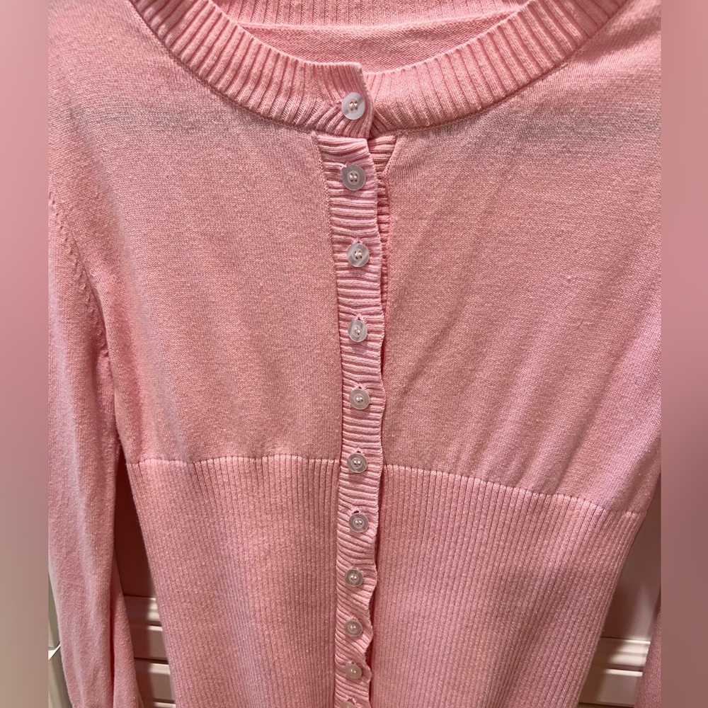 Pink Open Front Button Up Cropped Ribbed Knit Cardigan - Picture 2 of 4